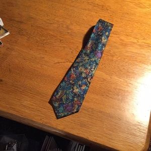 Men’s tie